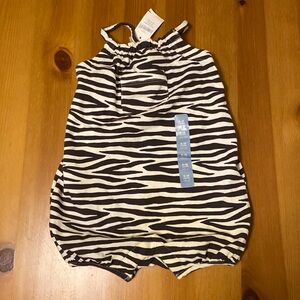 Baby GAP girls romper